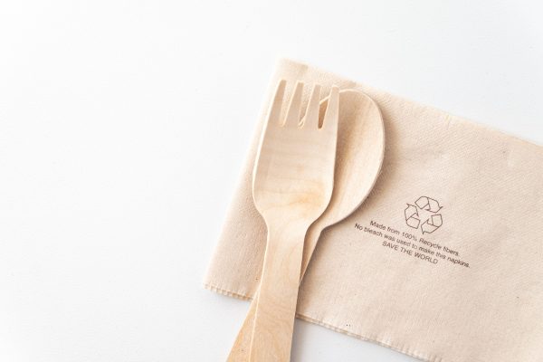 Recycle eco friendly disposable wood spoon fork and napkin paper Recycle eco friendly disposable wood spoon fork and napkin paper